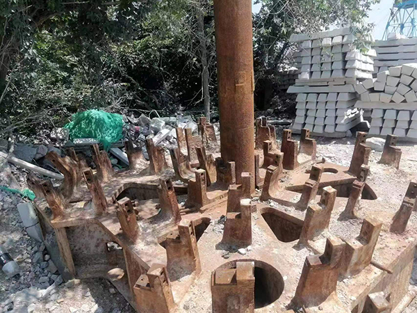 您見(jiàn)過(guò)這么大的反井鉆機(jī)刀盤嗎