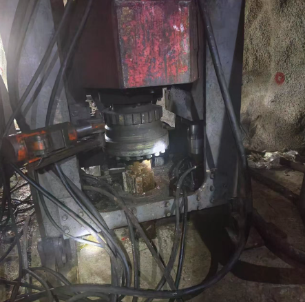 銀川礦山井下反井鉆機(jī)施工現(xiàn)場(chǎng)