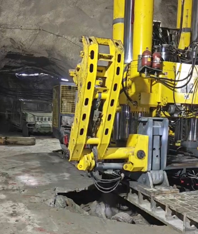 直徑6米反井?dāng)U孔